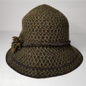Betmar New York wool blend hat green one size fits most